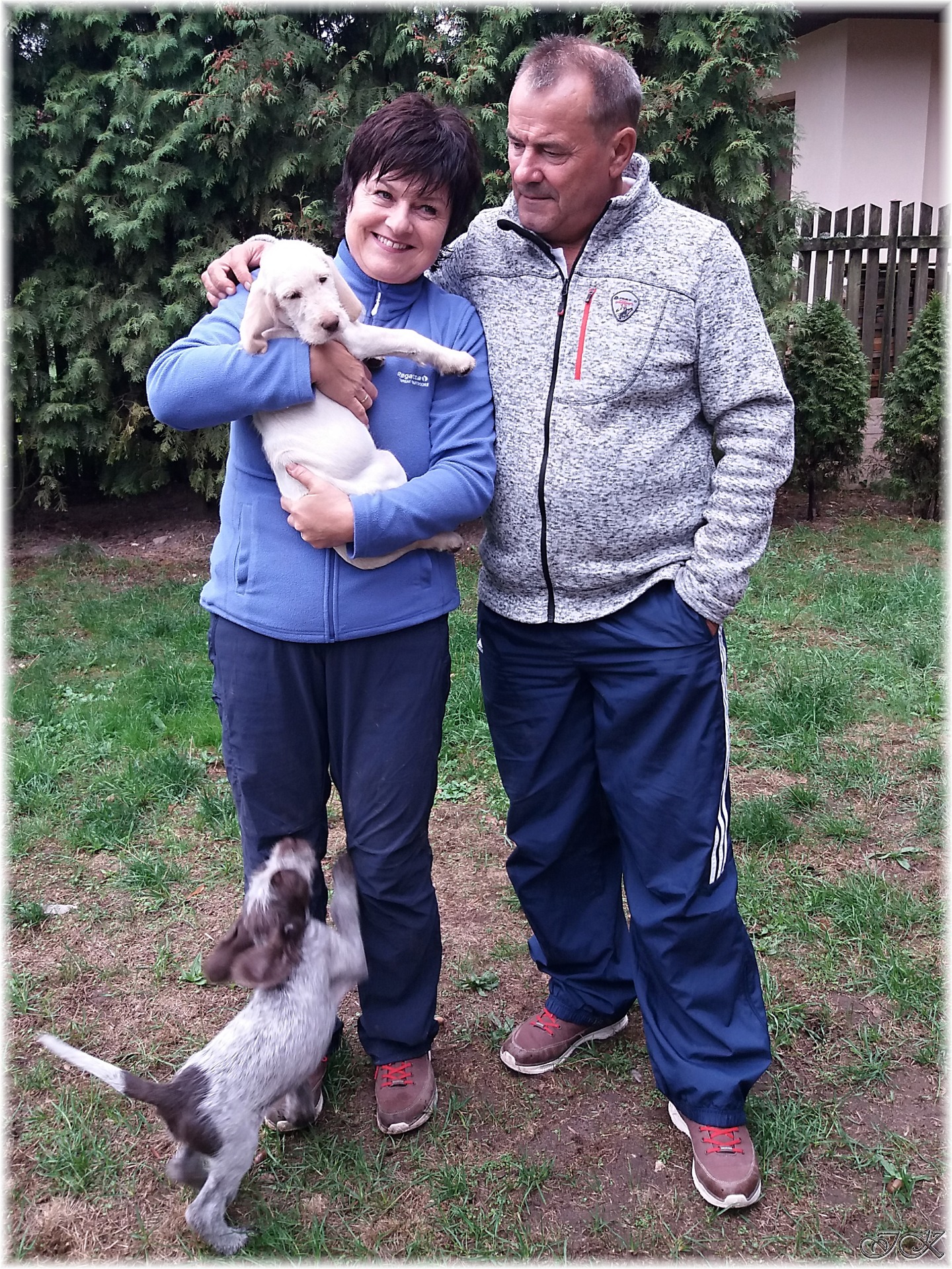 Bugatti pobíhá už za duhovým mostem